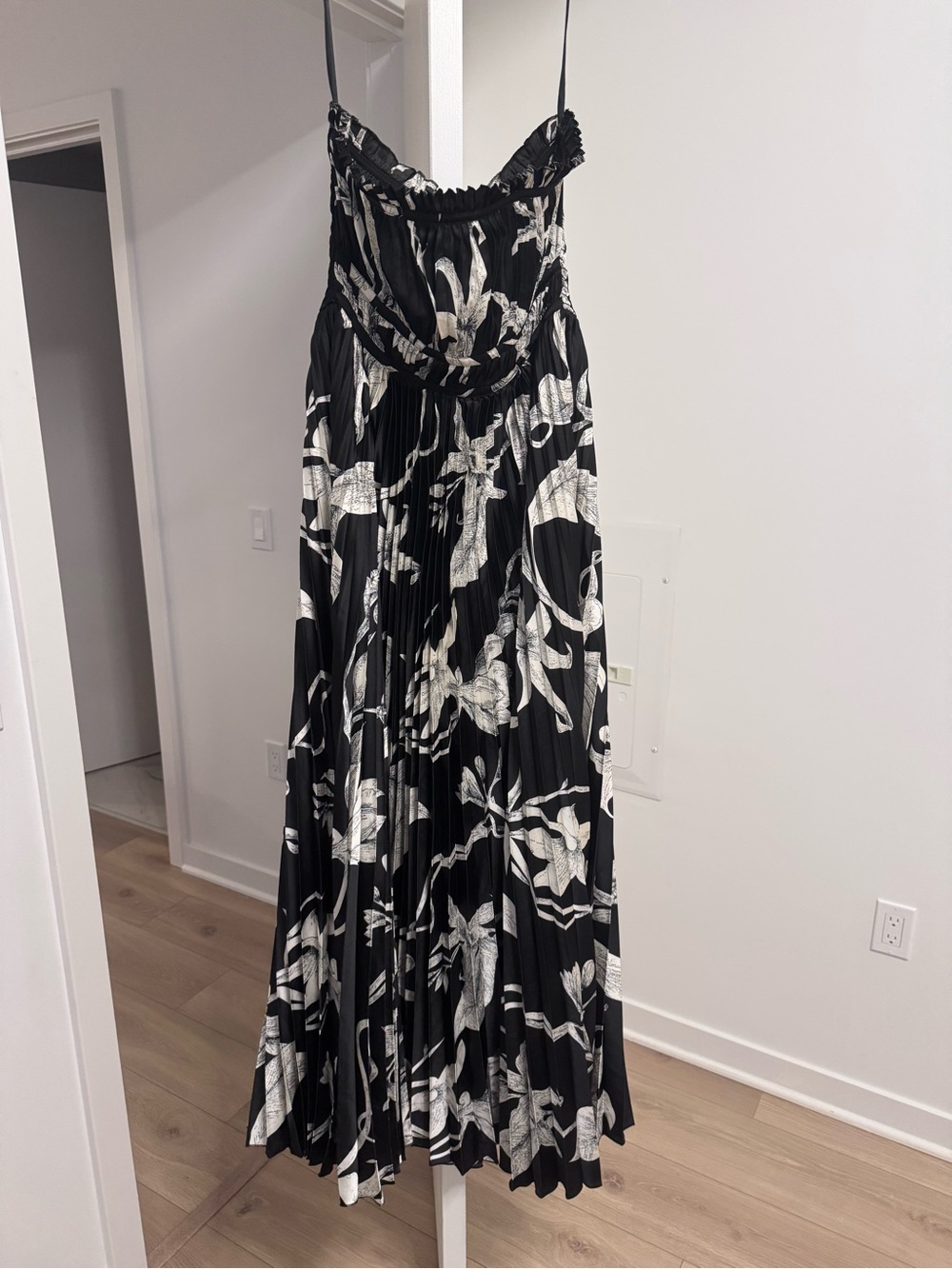 Petal & Pup Black Strapless Floral Maxi Dress - Picture 3 of 4